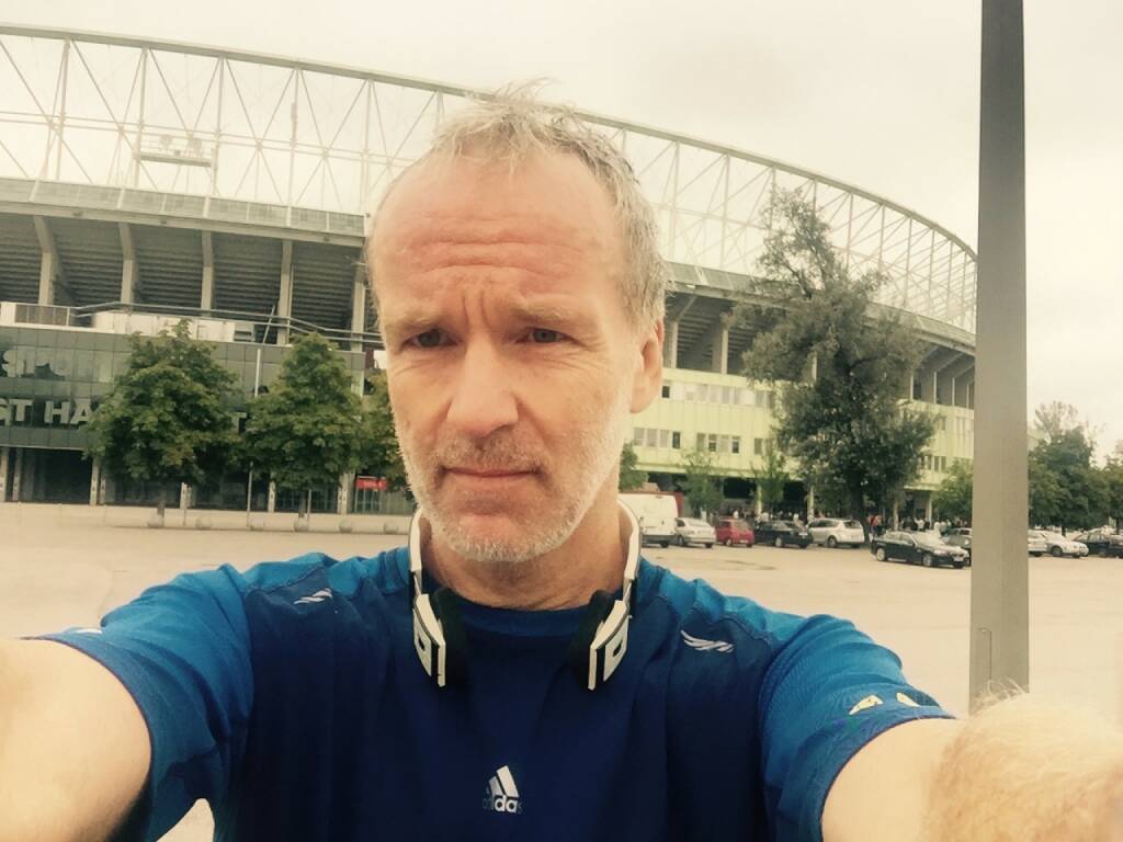 Nach dem Stundenlauf ist vor dem Happel-Stadion (13.09.2015) 