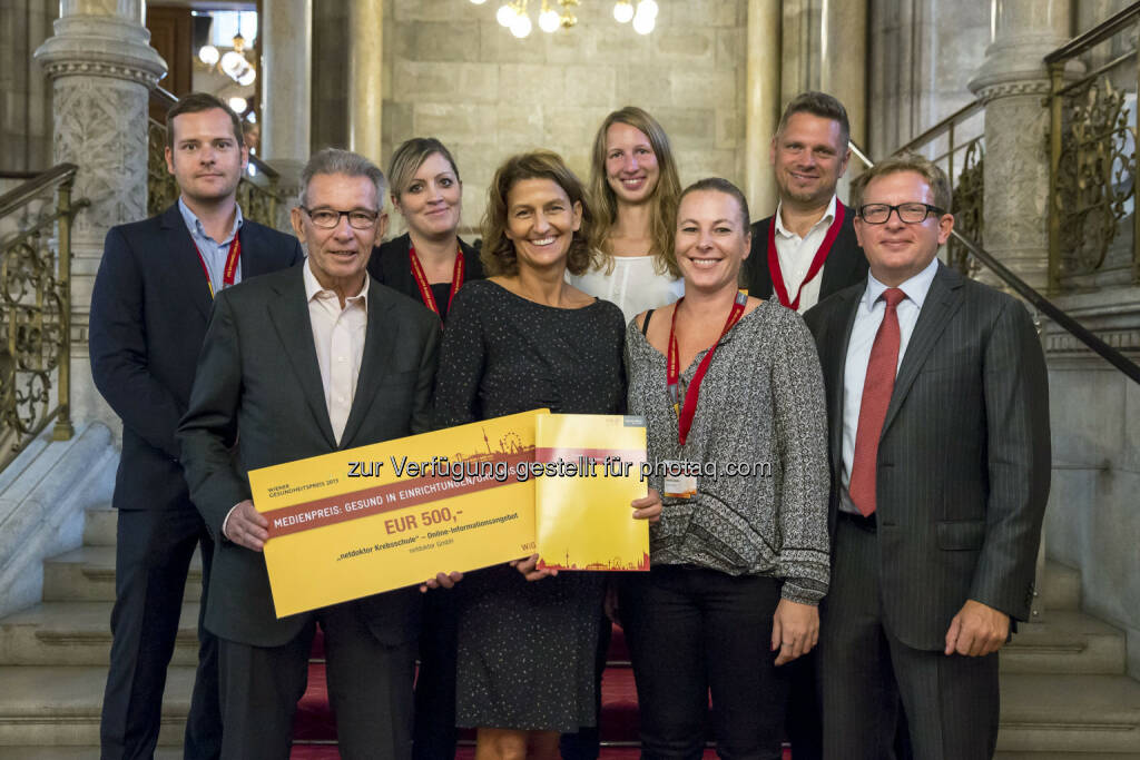 Netdoktor.at : Medienpreis der Wiener Gesundheitsförderung : Für das Projekt Krebsschule wird netdoktor.at der Medienpreis des Wiener Gesundheitspreises 2015 in der Kategorie Gesund in Einrichtungen/Organisationen verliehen : Fotocredit: ahvv Verlags GmbH/Helmut Graf, © Aussendung (15.09.2015) 