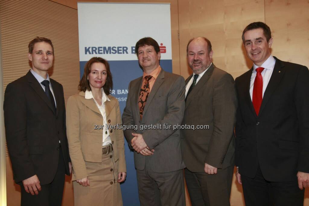 Wertpapier-Seminar für Einsteiger bei der Kremser Bank: Univ-Prof.Gottfried Haber, Andrea Kneissl (ESPA), Univ.- Lektor Ronald Palleschitz, Hansjörg Henneis und Christian Hager (beide Kremser Bank) (21.03.2013) 