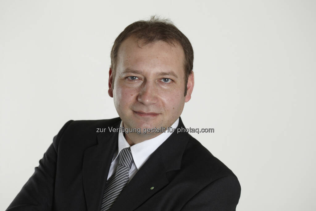 Hans Peter Werderitsch (Bundesobmann Maschinenring Österreich) : Maschinenring: Starker Partner am Land : Unternehmensentwicklung bleibt trotz mildem Winter stabil : Fotocredit: © Maschinenring, © Aussender (28.09.2015) 