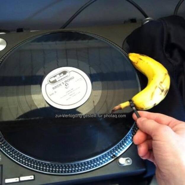 banana-fi by Davidek https://www.facebook.com/bananingofficial (22.03.2013) 