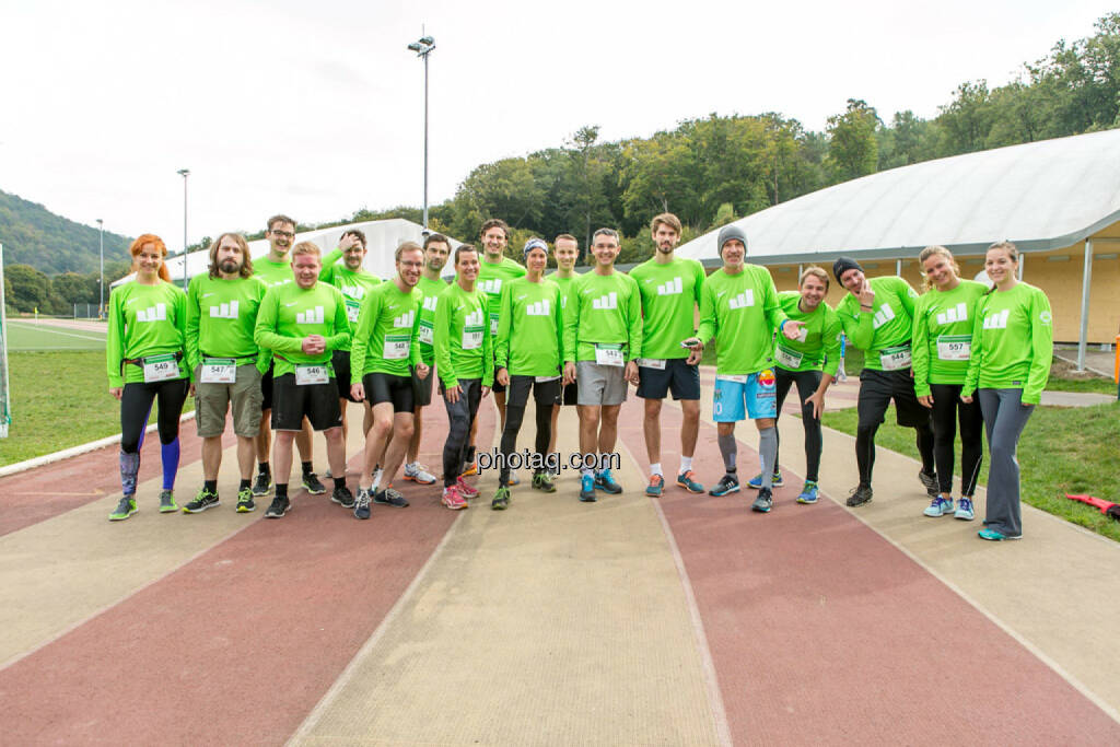 Team wikifolio Runplugged Runners, © Martina Draper/photaq (04.10.2015) 