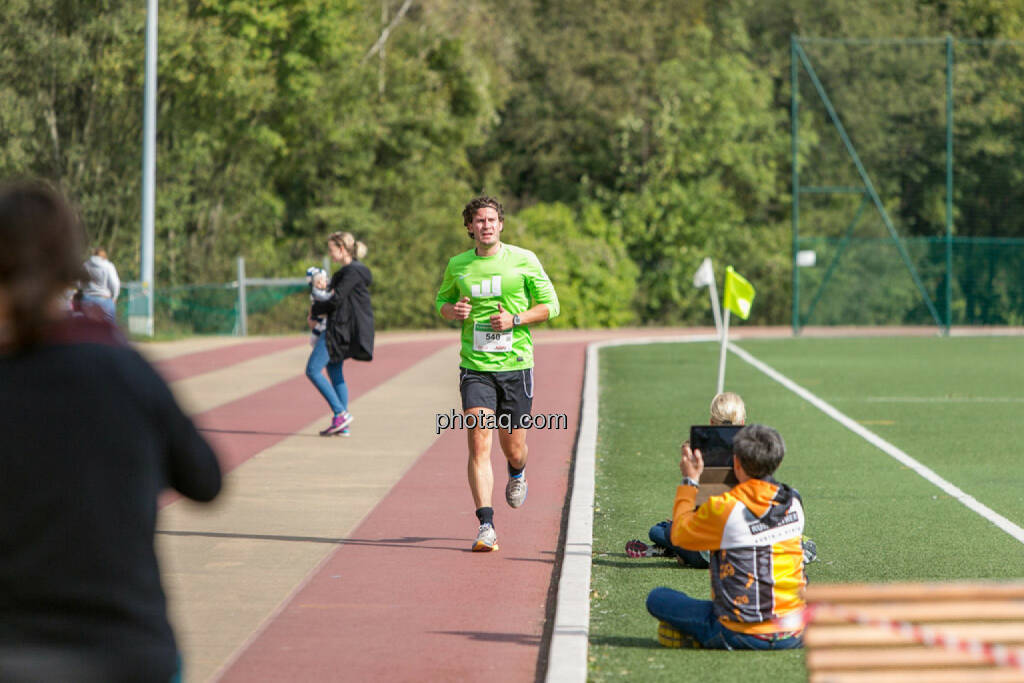 Team wikifolio Runplugged Runners, © Martina Draper/photaq (04.10.2015)