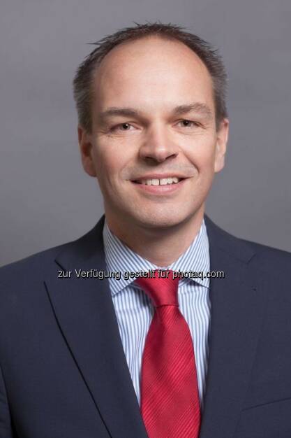 Jens Kilisch : Neue Verantwortlichkeiten an der Spitze von BMW Financial Services : Jens Kilisch ab 1. Oktober 2015 Finanzgeschäftsführer der BMW Austria Bank GmbH mit Sitz in Salzburg : © BMW Group, © Aussendung (05.10.2015) 