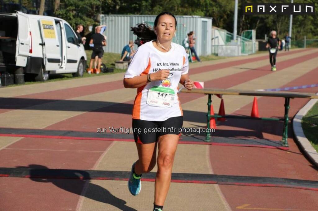 67. Internationaler Wiener Höhenstraßenlauf, © MaxFun Sports (06.10.2015) 