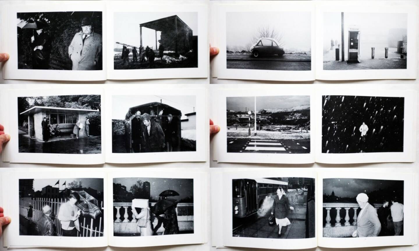 Martin Parr - Bad Weather, Zwemmer 1982, Beispielseiten, sample spreads - http://josefchladek.com/book/martin_parr_-_bad_weather