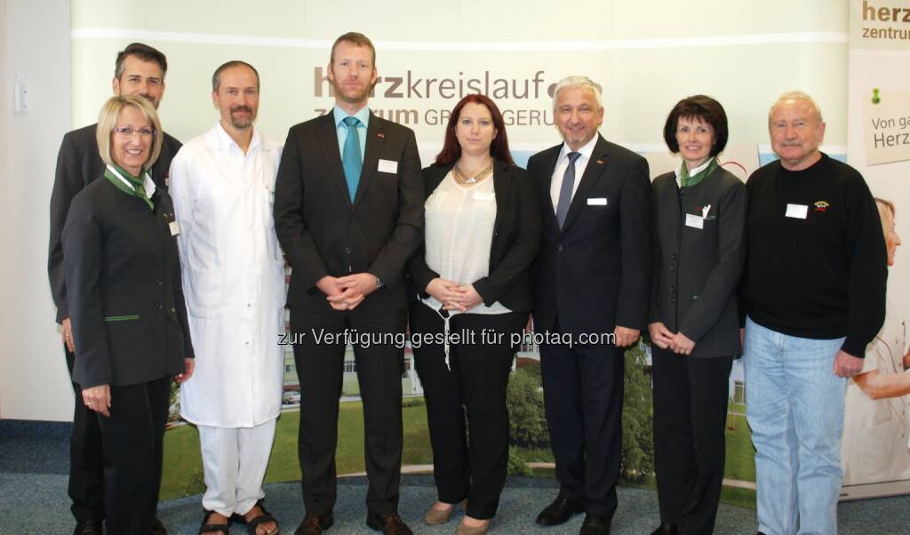 Elfriede Stiedl, Jürgen Friedl, Alexander Urtz, Stefan Rottensteiner, Cornelia Rottensteiner, Fritz Weber, Silvia Kaufmann, Josef Schandl (alle Referenten Pflegekongress) : Pflegekongress Herzgesundheit: Phänomen Angst im Fokus : Erfolgreicher 2. Pflegkongress im Herz-Kreislauf-Zentrum Groß Gerungs, dem Kompetenzzentrum für kardiale Gesundheit : Fotocredit: Herz-Kreislauf-Zentrum Groß Gerungs, © Aussender (14.10.2015) 