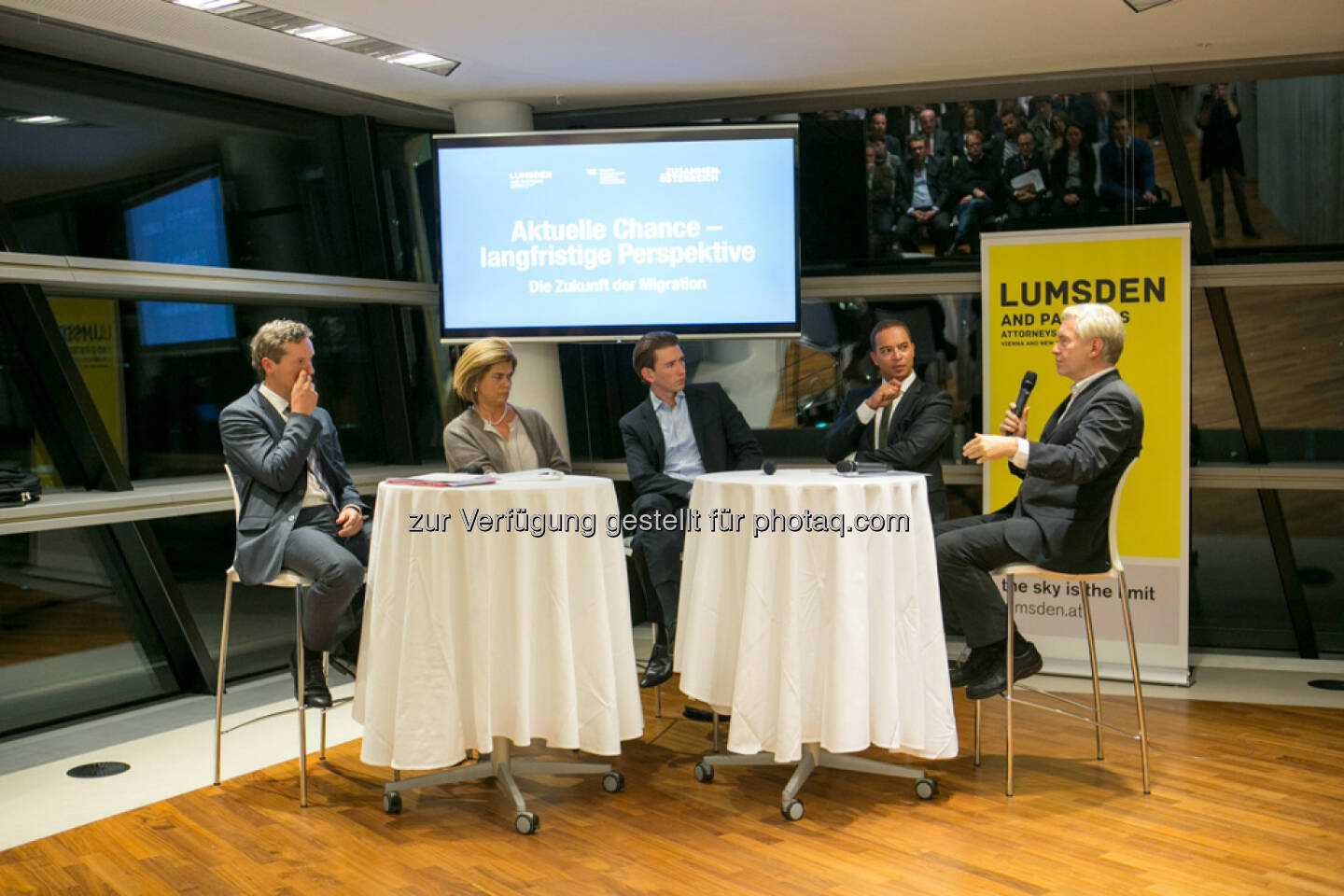 Christian Knill (CEO Knill Energy), Bettina Glatz-Kremsner (Vorstand Casinos Austria & Österreichische Lotterien), Außenminister Sebastian Kurz, Robin Lumsden (Lumsden and Partners), Peter Pelinka