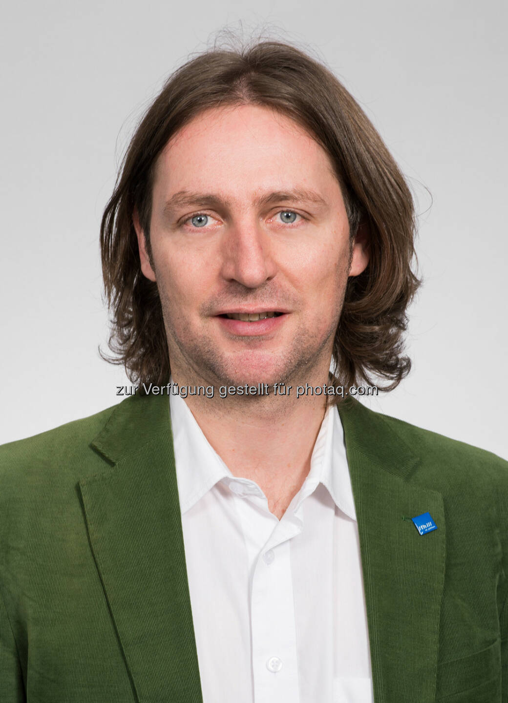 Frank Michelberger (Institutsleiter Carl Ritter von Ghega Institut für integrierte Mobilitätsforschung, FH St. Pölten) : Wenn Koffer alleine verreisen : Forschung zum Entkoppeln von Personen- und Gepäckstransport : Fotocredit: FH St. Pölten / Foto Kraus