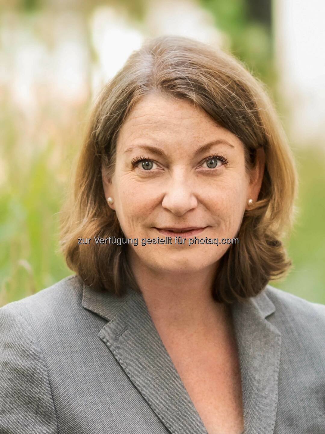 Yvonne Rosslenbroich : Neuer Personalvorstand bei der Daimler Financial Services AG ab 1. November 2015 : © Daimler AG