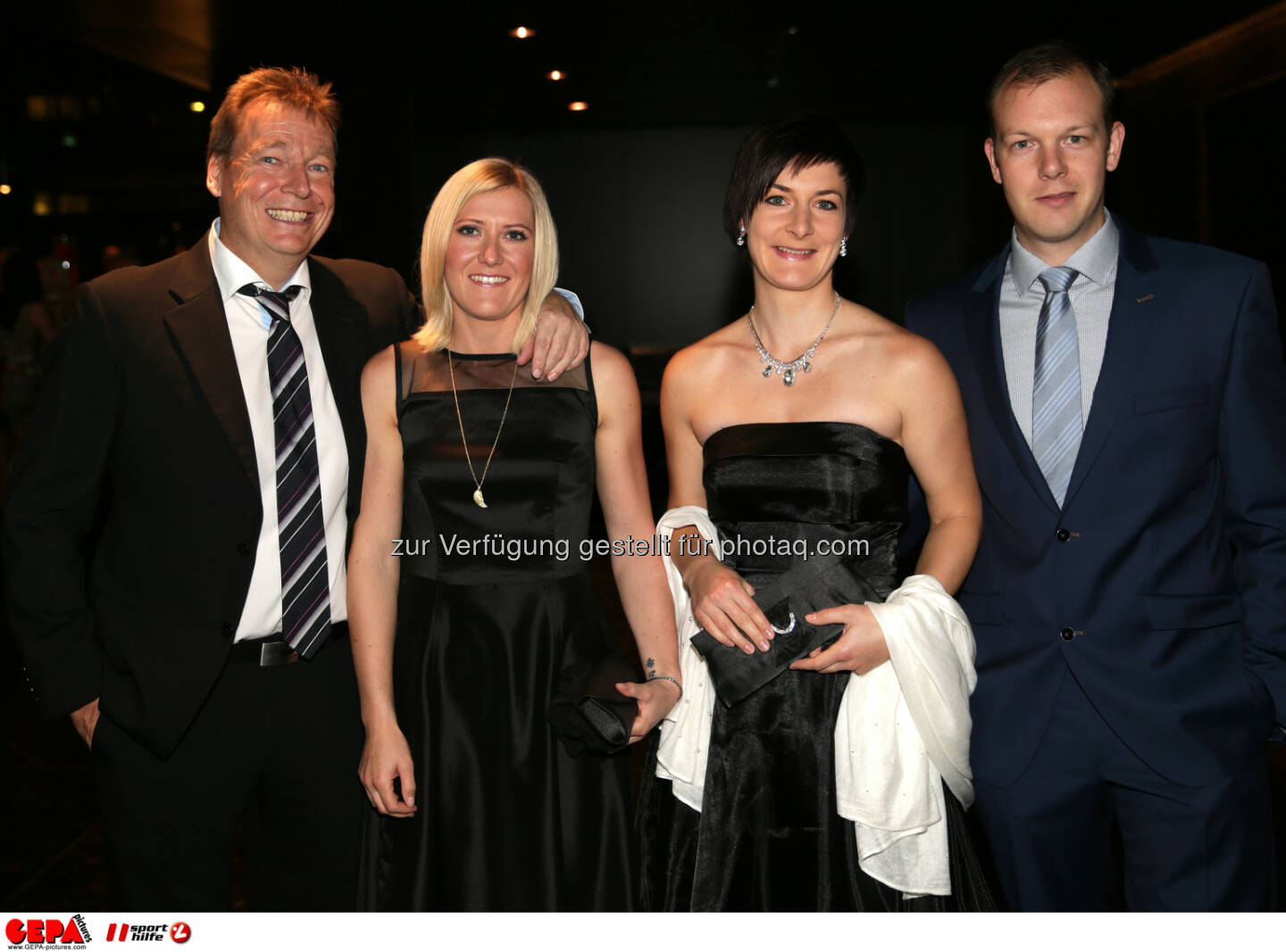 Andrea Fischbacher, Kathrin Zettel, mit Begleitung : Photo: GEPA pictures/ Walter Luger