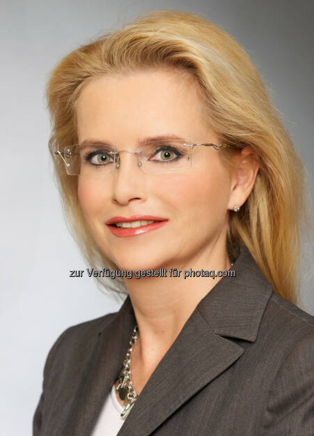 Johanna Lesjak : Neue Direktorin Marketing & Communications von Fujitsu Österreich: © Huger , © Aussendung (09.11.2015) 