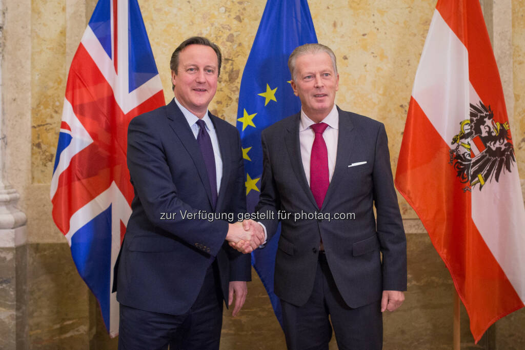 David Cameron und Reinhold Mitterlehner: Bundesministerium für Wissenschaft, Forschung und Wirtschaft: Vizekanzler Mitterlehner traf britischen Premierminister Cameron: Wir brauchen ein starkes Großbritannien in der Europäischen Union  (27.11.2015) 