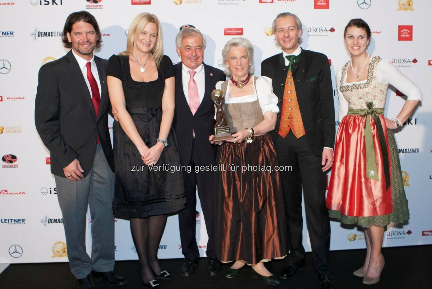 Manfred Hofer, Katrin Schlechter, Josef Burger, Signe Reisch, Gerhard Walter : World Ski Awards 2015: Kitzbühel ist das weltbeste Skigebiet : Fotocredit: Kitzbühel Tourismus/Roland Mühlanger