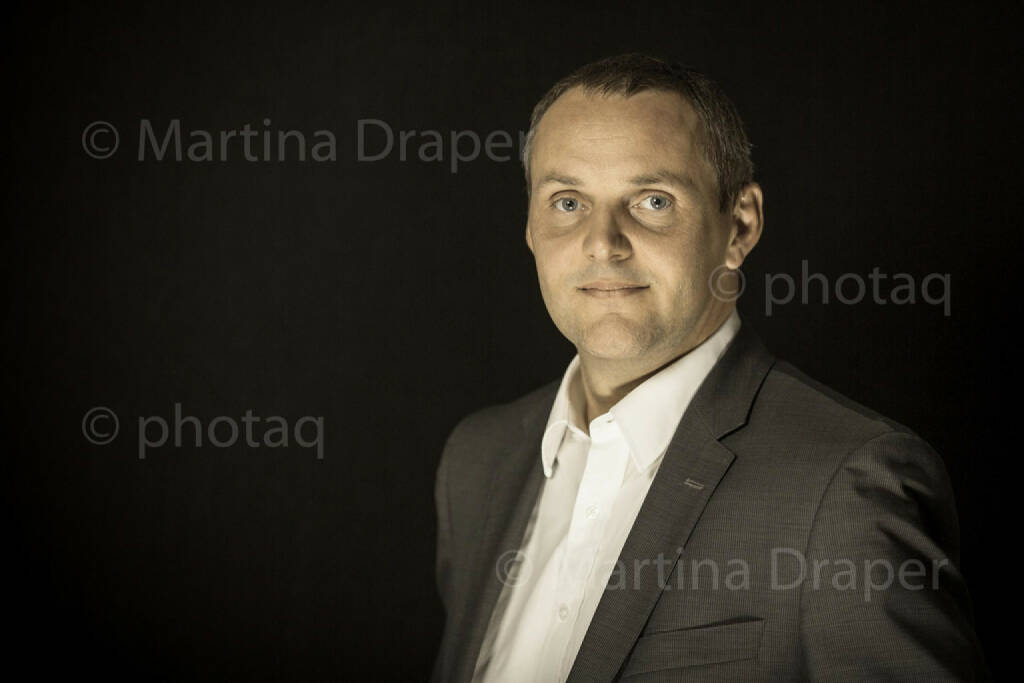 Andreas Reinthaler (Reinthaler Finanz) http://photaq.com/series, © Martina Draper/photaq (27.11.2015) 