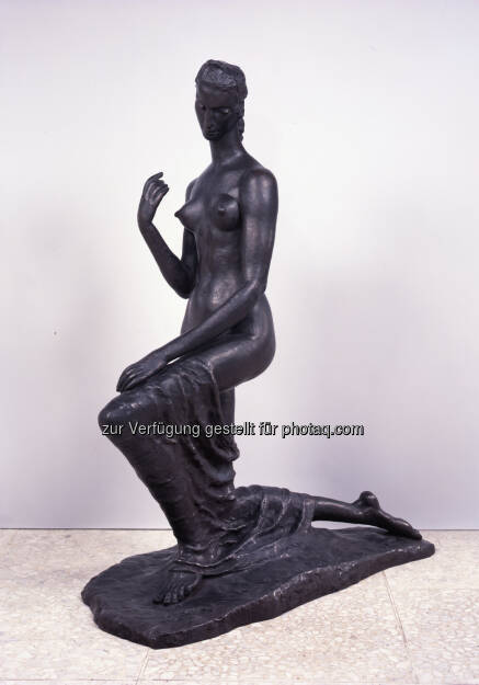 Wilhelm Lehmbruck (1881–1919), Kniende, 1911, Bronze, 174,5 × 67,7 × 140 cm, Privatbesitz : Visionär und bahnbrechend : Neues Leopold Museum-Direktorium und Kuratoren präsentieren Jahresvorschau 2016 : Wegbereiter(innen) des Neuen von Lehmbruck bis De Bruyckere : Fotocredit: Beim Besitzer/Kirtz, © Aussendung (03.12.2015) 