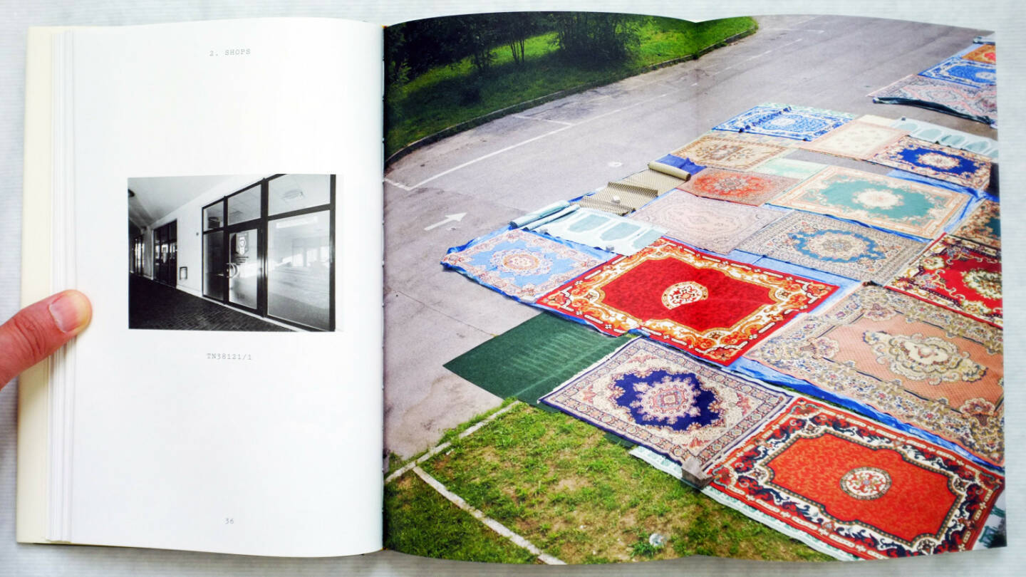 Nicoló Degiorgis - Hidden Islam (2014) - 140-250 Euro, http://josefchladek.com/book/nicolo_degiorgis_-_hidden_islam