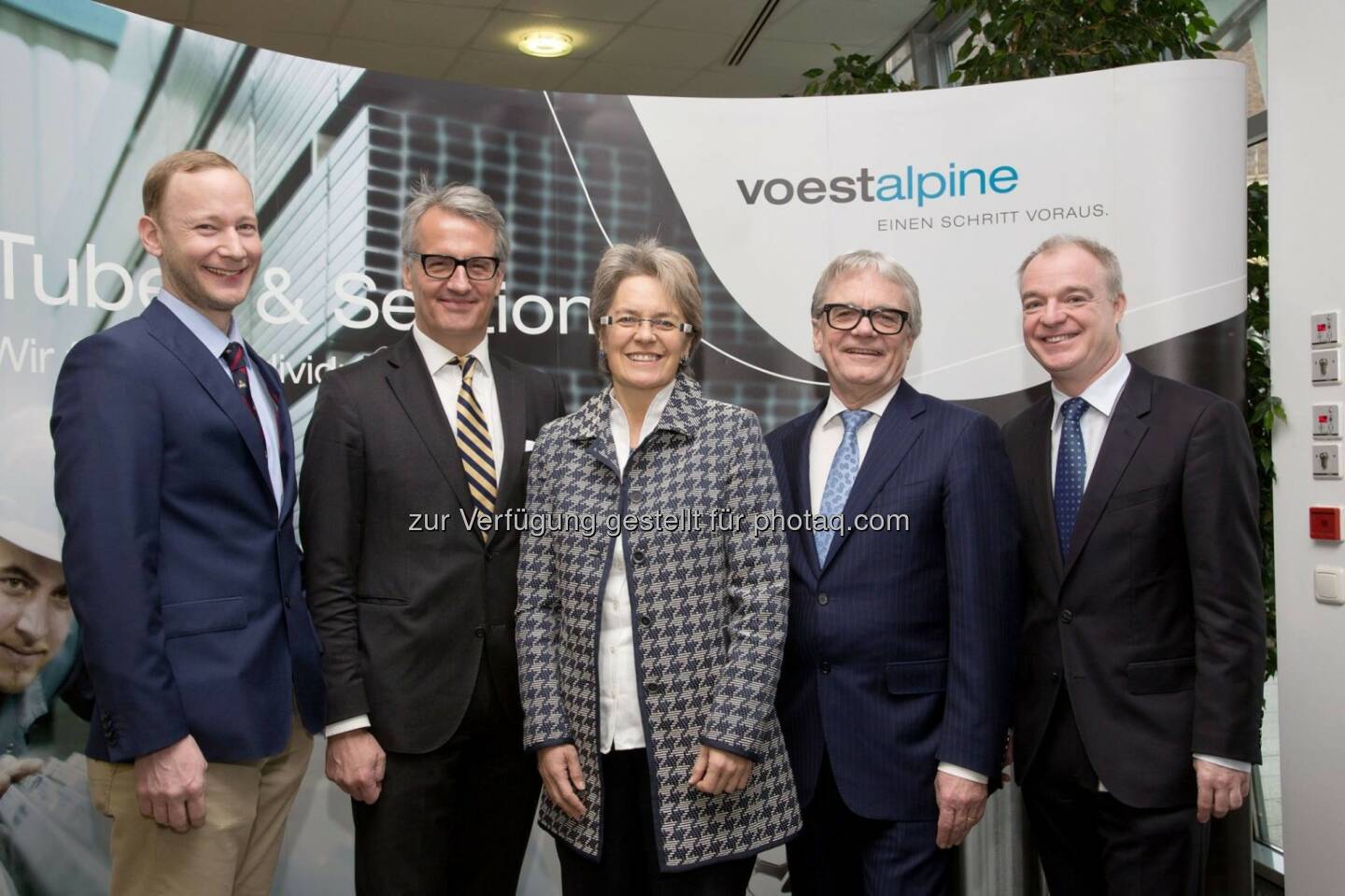 voestalpine #Innovationsforum: Vertreter aus Politik, Wirtschaft und Wissenschaft diskutierten heute bei der voestalpine in Krems über den Stellenwert von Innovationen für die Zukunft des Wirtschaftsstandortes #Niederösterreich. http://bit.ly/1OSH8xc  Source: http://facebook.com/voestalpine