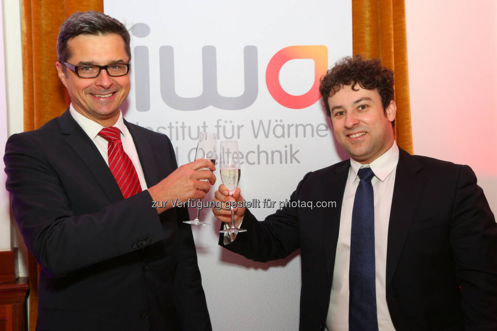 Martin Reichard (GF IWO-Österreich), Fabian Handte (Vorstandsvors. IWO-Österreich) : IWO-Neujahrs-Cocktail : Energiebranche trifft sich zum traditionellen Jahresauftakt : Fotocredit: IWO Österreich/APA-Fotoservice/Schedl, © Aussender (22.01.2016) 