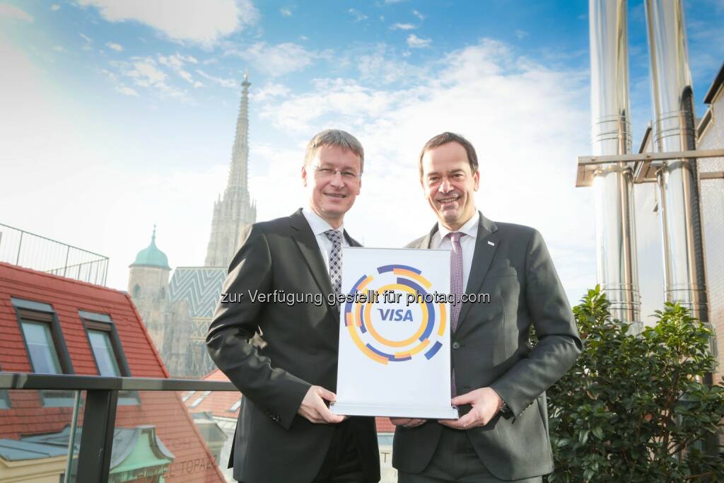 Kurt Trojner, Albrecht Kiel : Visa Europe : Umsatz in Europa um 25 Prozent gestiegen – 6,9 Mrd. Euro in Österreich mit Visa Karte bezahlt : Fotocredit: Visa Europe/APA-Fotoservice/Tanzer, © Aussender (27.01.2016) 