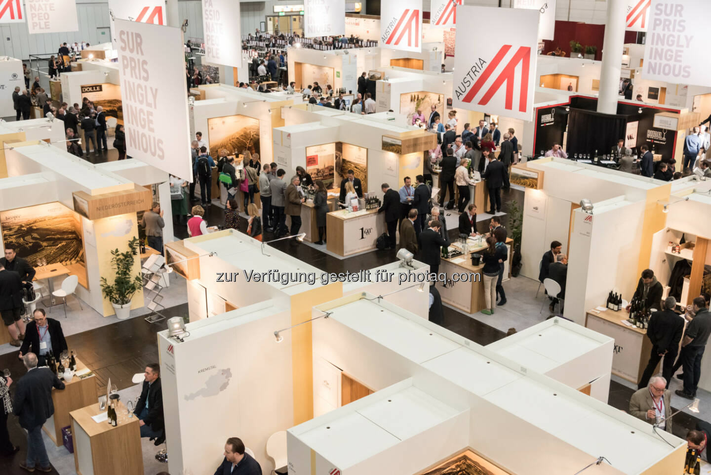 Österreich Wein Halle 17 ProWein : Präsenz auf der ProWein 2016 im März in Düsseldorf : Österreich wird wie bereits 2015 mit mehr als 360 Ausstellern vertreten sein : Fotocredit: ÖWM/Tibor Rauch