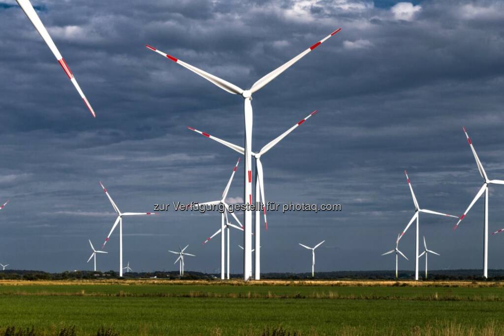 Windanlagen : Siemens liefert 56 direkt angetriebene Windturbinen für zwei irische Projekte : Die Siemens D3-Plattform ist erste Wahl für die Windparkprojekte Cloosh Valley und Sliabh Bawn in Irland : Fotocredit :  Siemens, © Aussendung (04.02.2016) 