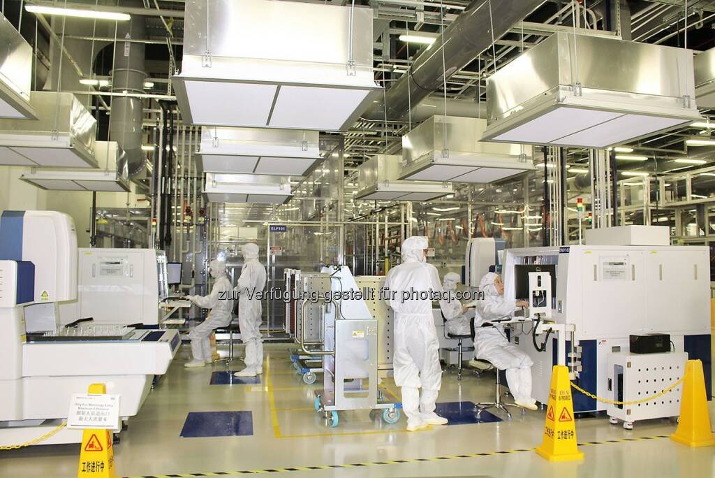 Produktion Chongqing : AT&S erhielt Zertifizierung für neues IC-Substrate-Werk in China und startet Serienproduktion mit der ersten Produktionslinie : Fotocredit: ©AT&S, © Aussendung (23.02.2016) 