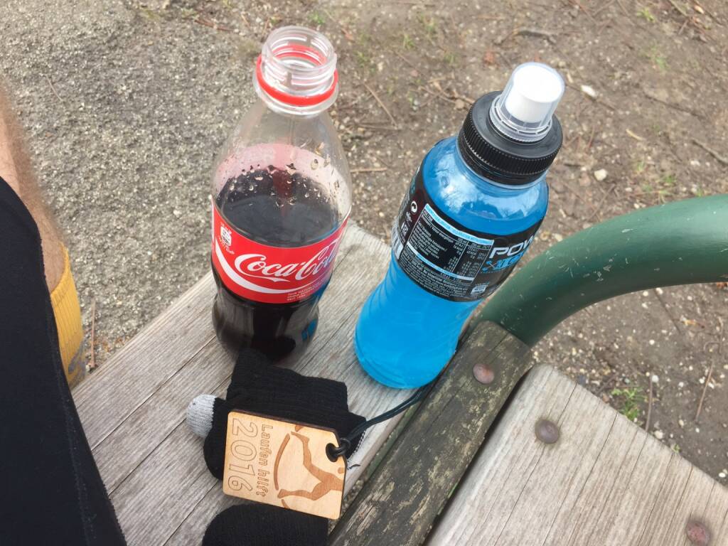 Lässt man dem Herren die Wahl, greift er zum Cola (28.02.2016)