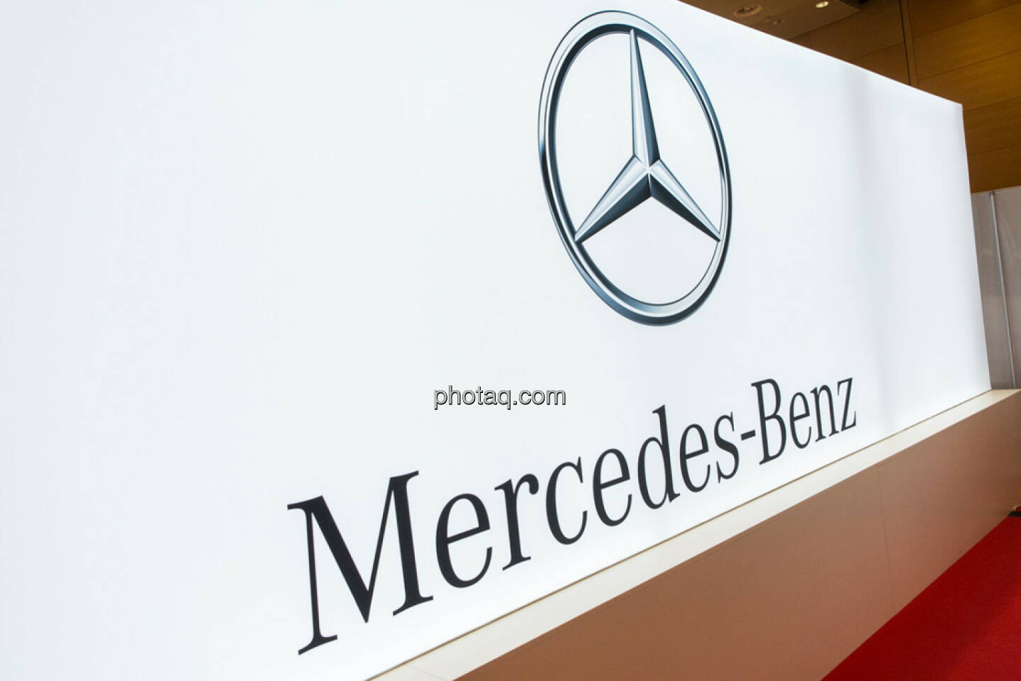 Mercedes am Fonds Kongress