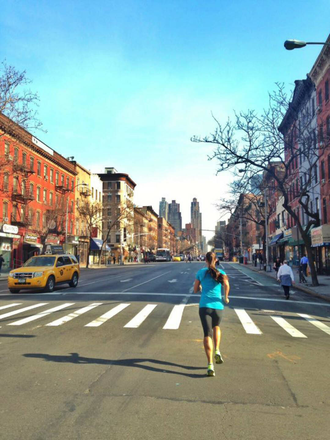 : Morning Run NYC bei frühlingshaften 20 Grad