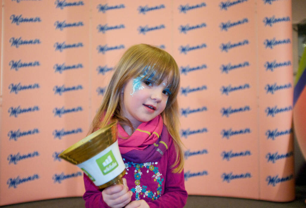 Mädchen Opening Bell Manner http://www.openingbell.eu (14.03.2016)