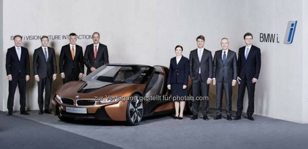 Der Gesamtvorstand der BMW AG : BMW Group Bilanzpressekonferenz am 16.03.2016 in der BMW Welt in München : BMW Group will 2016 ihren Erfolgskurs fortsetzen :  © BMW Group, © Aussender (16.03.2016) 