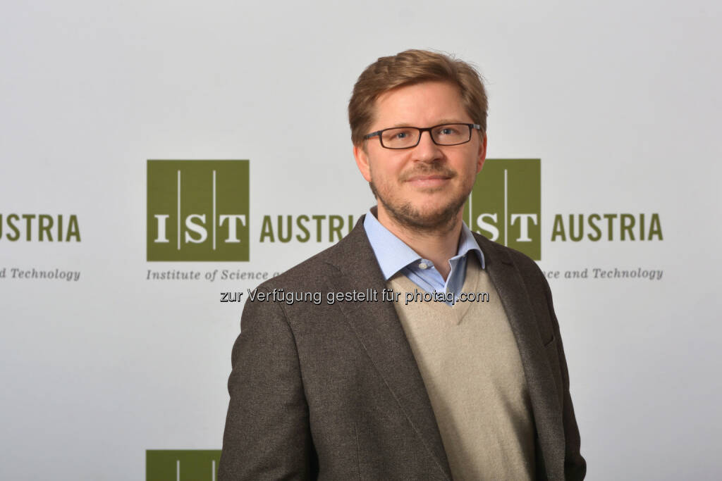 Markus Wanko, Leiter des Technology Transfer am Institute of Science and Technology (IST) Austria : Von der Grundlagenforschung zur industriellen Anwendung : Das Business und Investment Forum „IconVienna“ bietet von 20. bis 22. April Entscheidungsträgern aus Wirtschaft, Politik und Wissenschaft die Möglichkeit, neue Projekte kennenzulernen und konkreten Nutzen daraus zu ziehen : Fotocredit: IST Austria/Paul Pslleritzer , © Aussender (30.03.2016) 