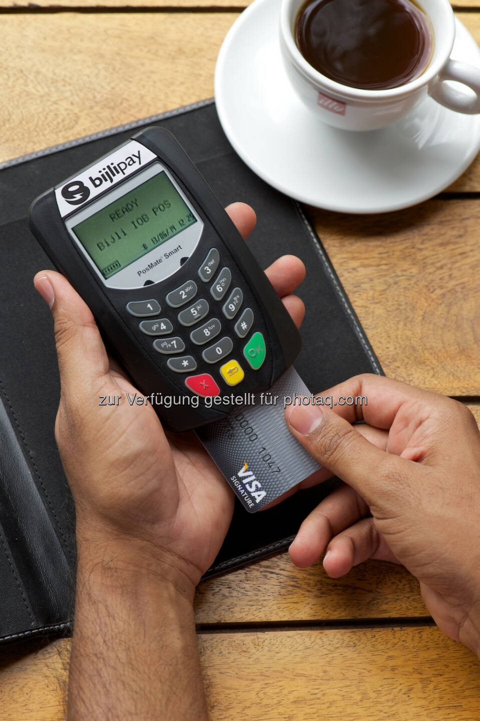 Wirecard mPOS-Lösung: Mit Bijlipay bargeldlos bezahlen (Bild: obs/Wirecard AG/Bijlipay/Wirecard)
