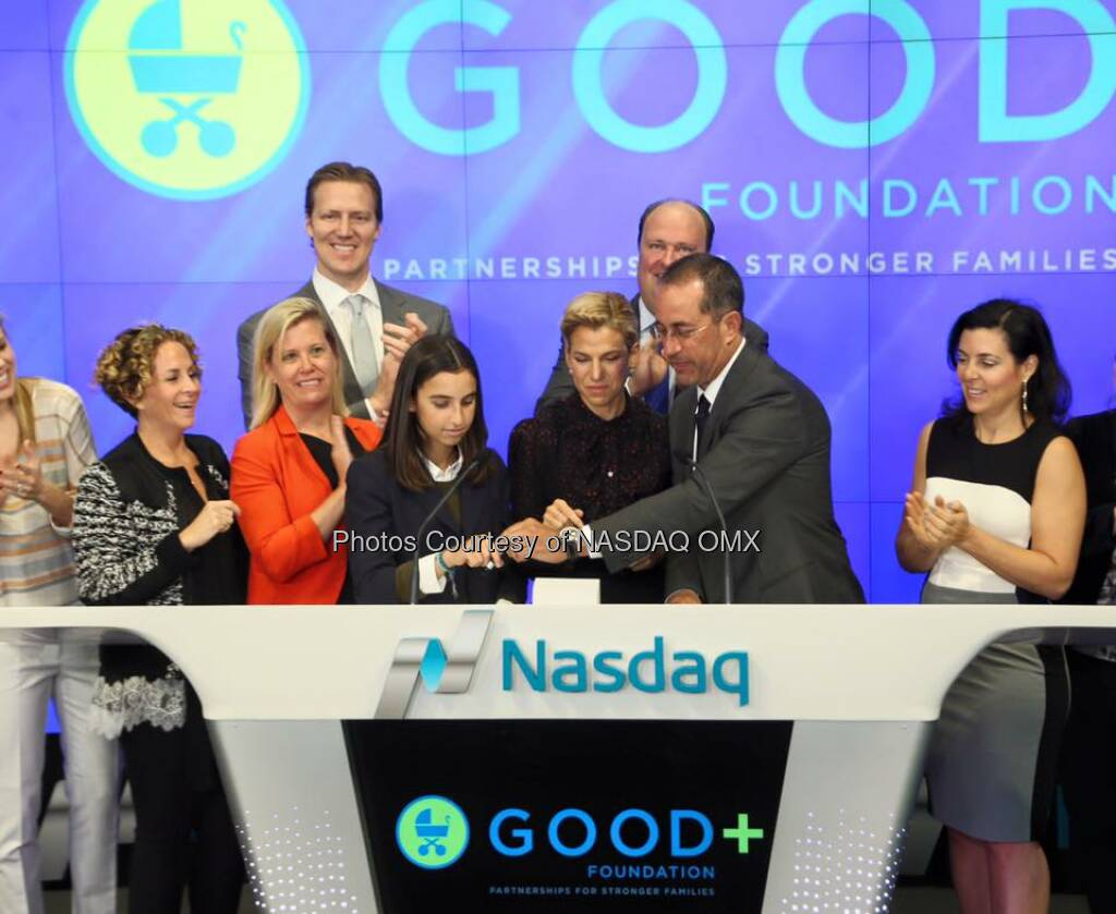 Great photos of Jessica and Jerry Seinfeld ringing the Nasdaq Opening Bell for the GOOD+ Foundation!  Source: http://facebook.com/NASDAQ (14.04.2016) 