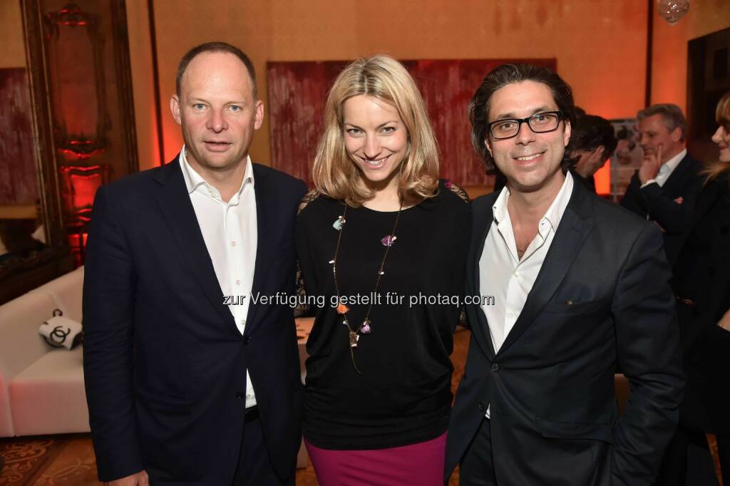 Alexander Knechtsberger, Sängerin Diana Lueger, Verleger Nikolaus Brandstätter, ©  leisure.at/Christian Jobst (15.04.2016) 