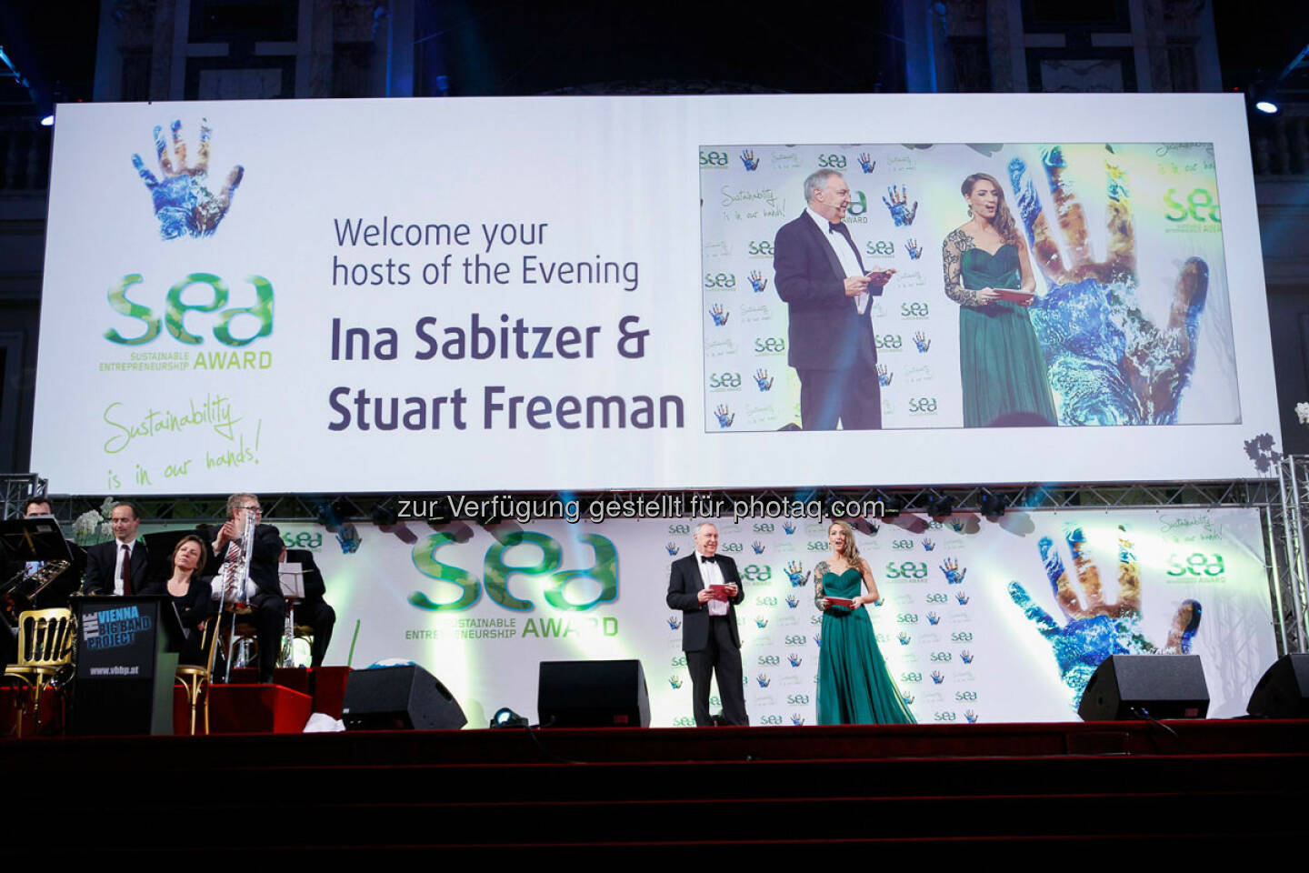 Moderatoren Ina Sabitzer und Stuart Freeman - http://www.se-award.org