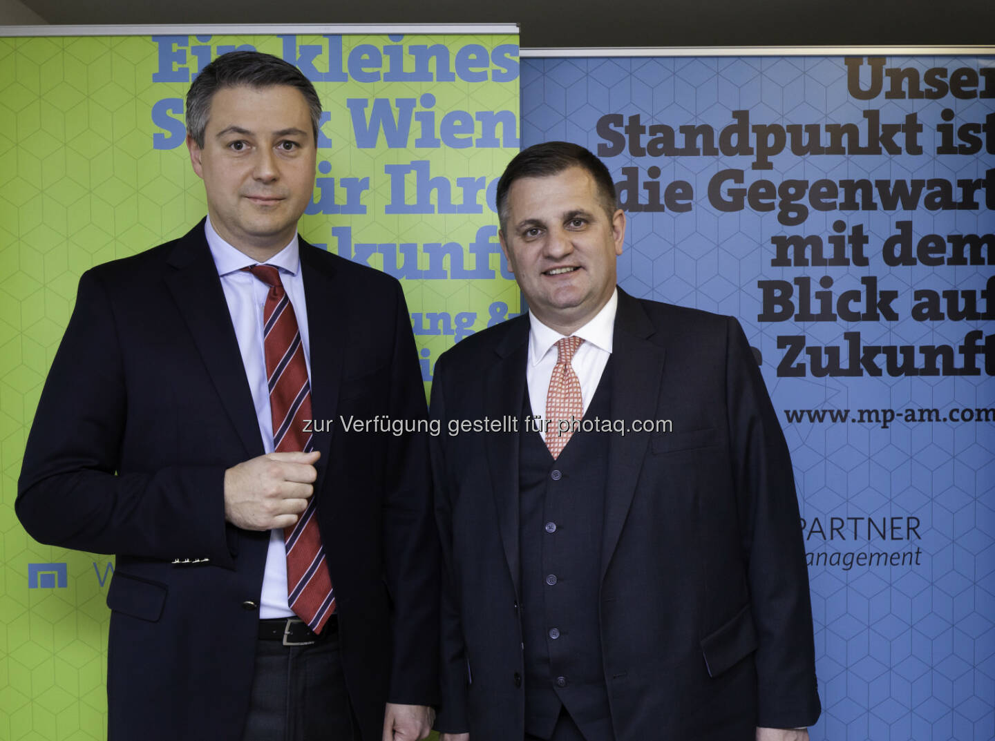 Oliver Schumy (CEO der Immofinanz AG), Eduard Berger (Mitglied des Vorstandes der Wiener Privatbank SE) : Die Wiener Privatbank lud letzten Donnerstag Kunden und Freunde zu einem Vortrag von Oliver Schumy, CEO der Immofinanz AG, Fotocredit: Wiener Privatbank/Metrum Communications