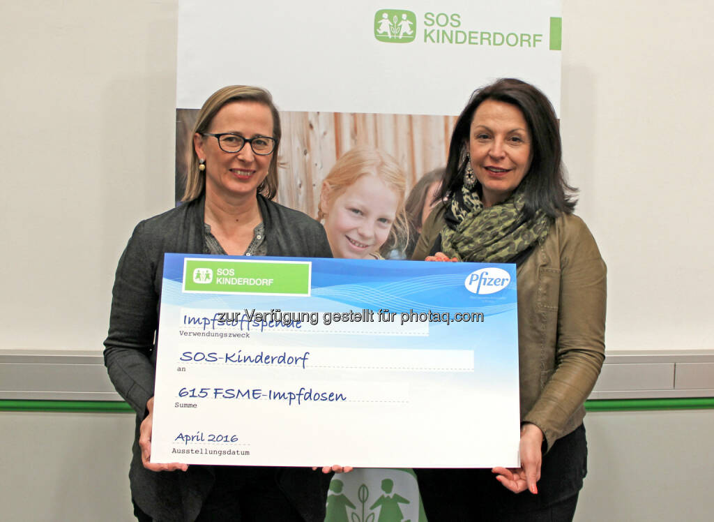 Barbara Osinger (SOS-Kinderdorf), Renée Gallo-Daniel (Pfizer Corporation Austria) : Pfizer und SOS-Kinderdorf: Partnerschaft für mehr Kindergesundheit : Fotocredit: SOS-Kinderdorf, © Aussendung (29.04.2016) 