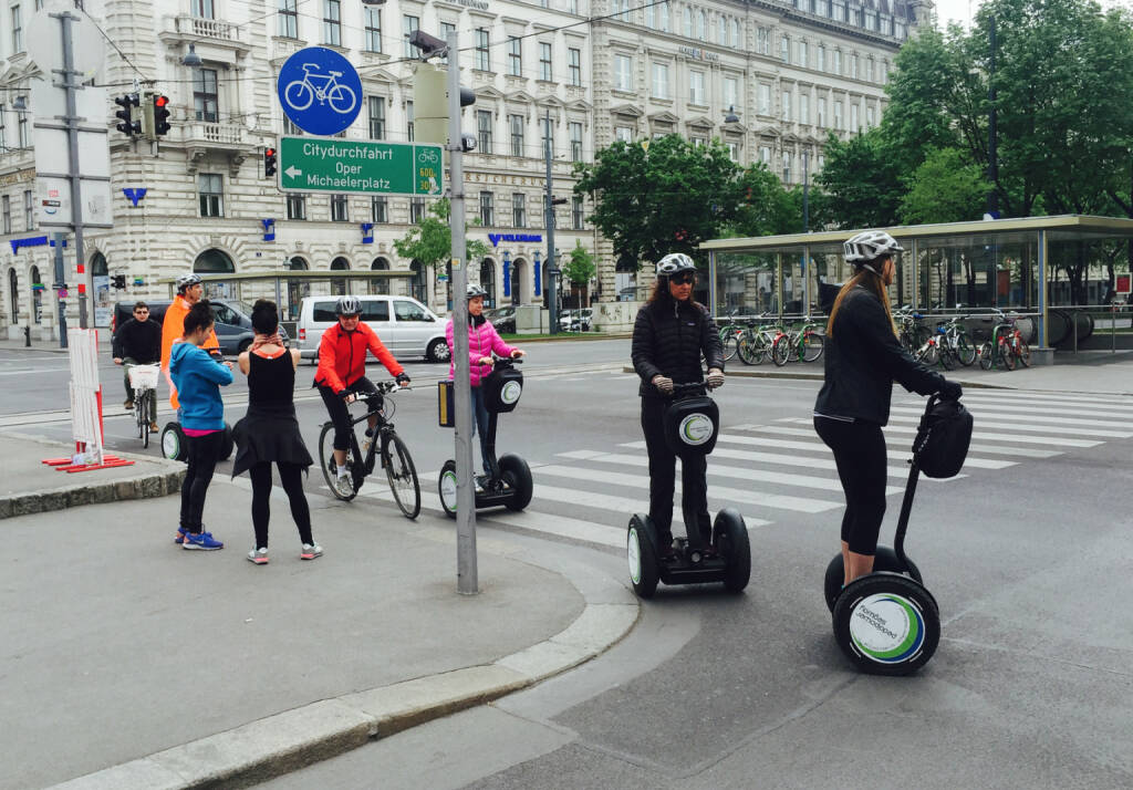 Verkehrsvielfalt in Wien, © diverse photaq (01.05.2016) 