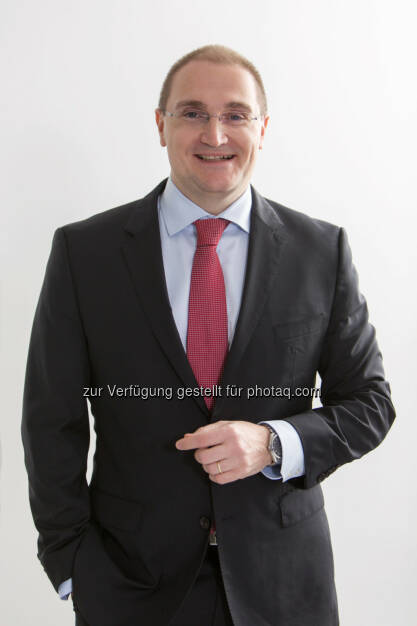 Andreas Segal (Deputy CEO / CFO) : Hamburg wird der dritte langfristige Development-Standort der Buwog : Fotocredit: Buwog/Martina Draper, © Aussendung (02.05.2016) 