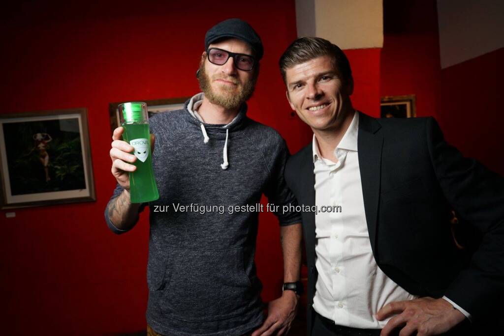  Dr.Owl Regeneraid Launch - Mit Christian Niedermüller, Tino Griesbach Ultrarunner (Bild: Orestis Smiletronic) (04.05.2016) 