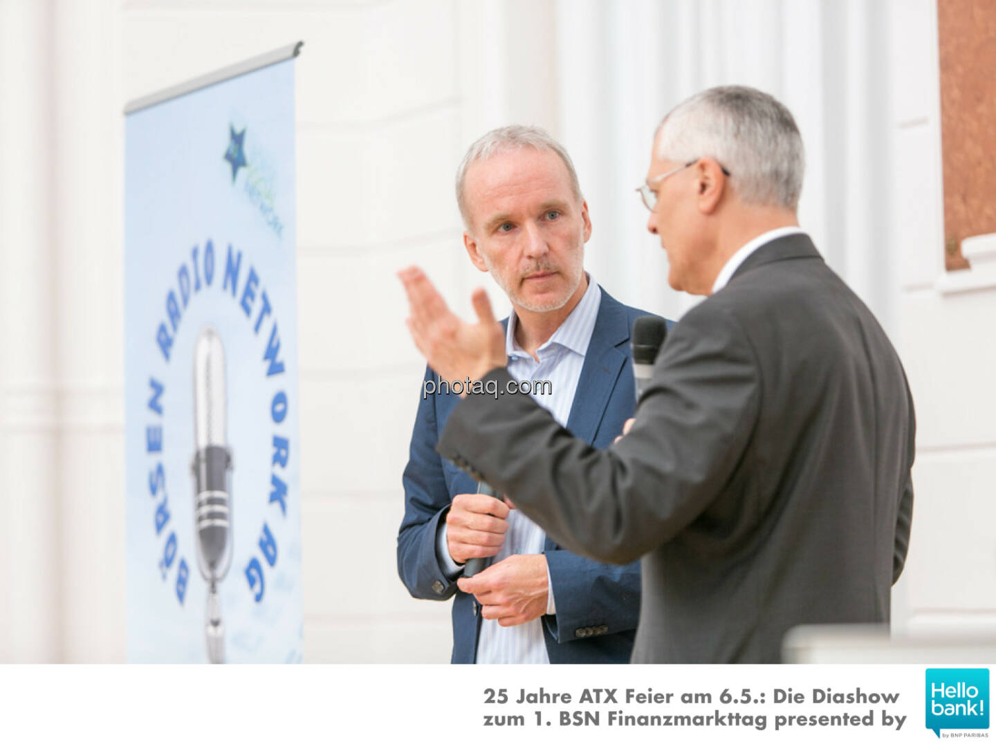 Christian Drastil, Michael Buhl auf der Bühne der OeKB