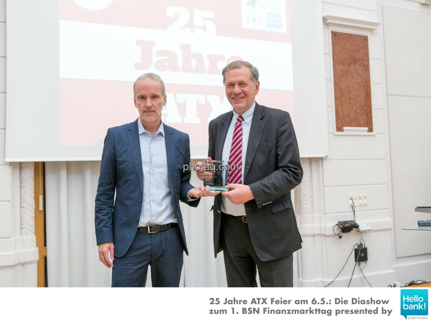 Number One Award 2015: Christian Drastil übergibt an Wilhelm Rasinger