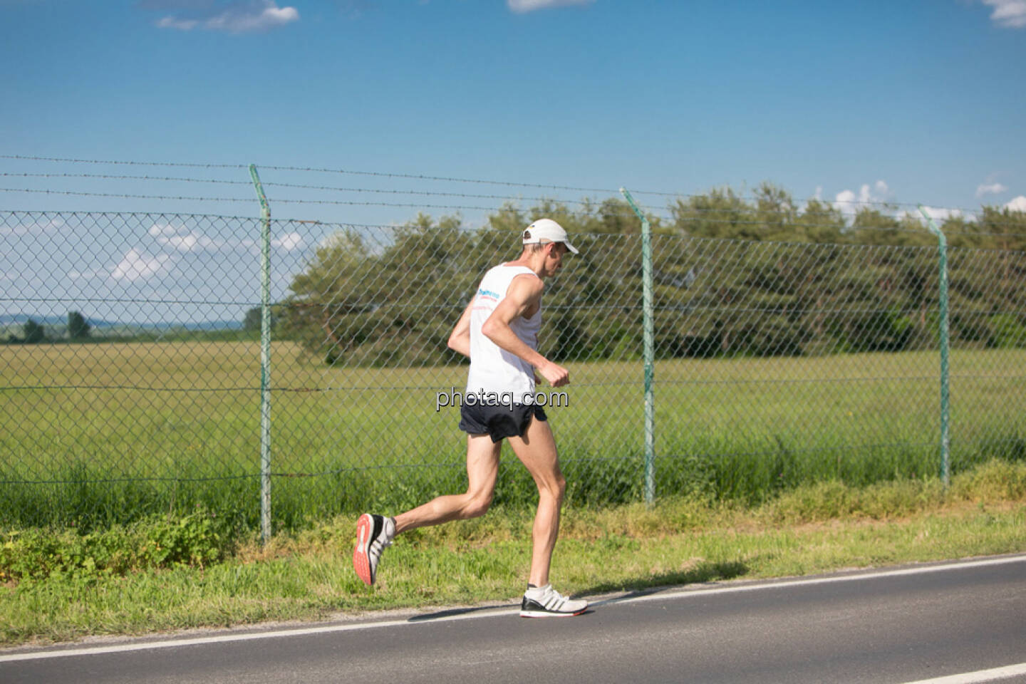 Evgenii Glyva, Sieger Österreich Wings for Life Worldrun 2016