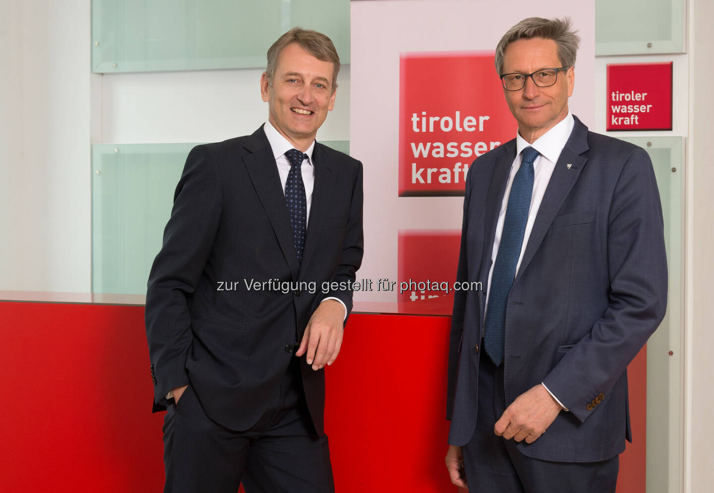 Erich Entstrasser (Tiwag-Vorstandsvors.), Reinhard Schretter (Aufsichtsratschef) : Tiroler Wasserkraft AG : Hervorragende Bilanz 2015 trotz schwieriger Rahmenbedingungen : Fotocredit: Tiwag