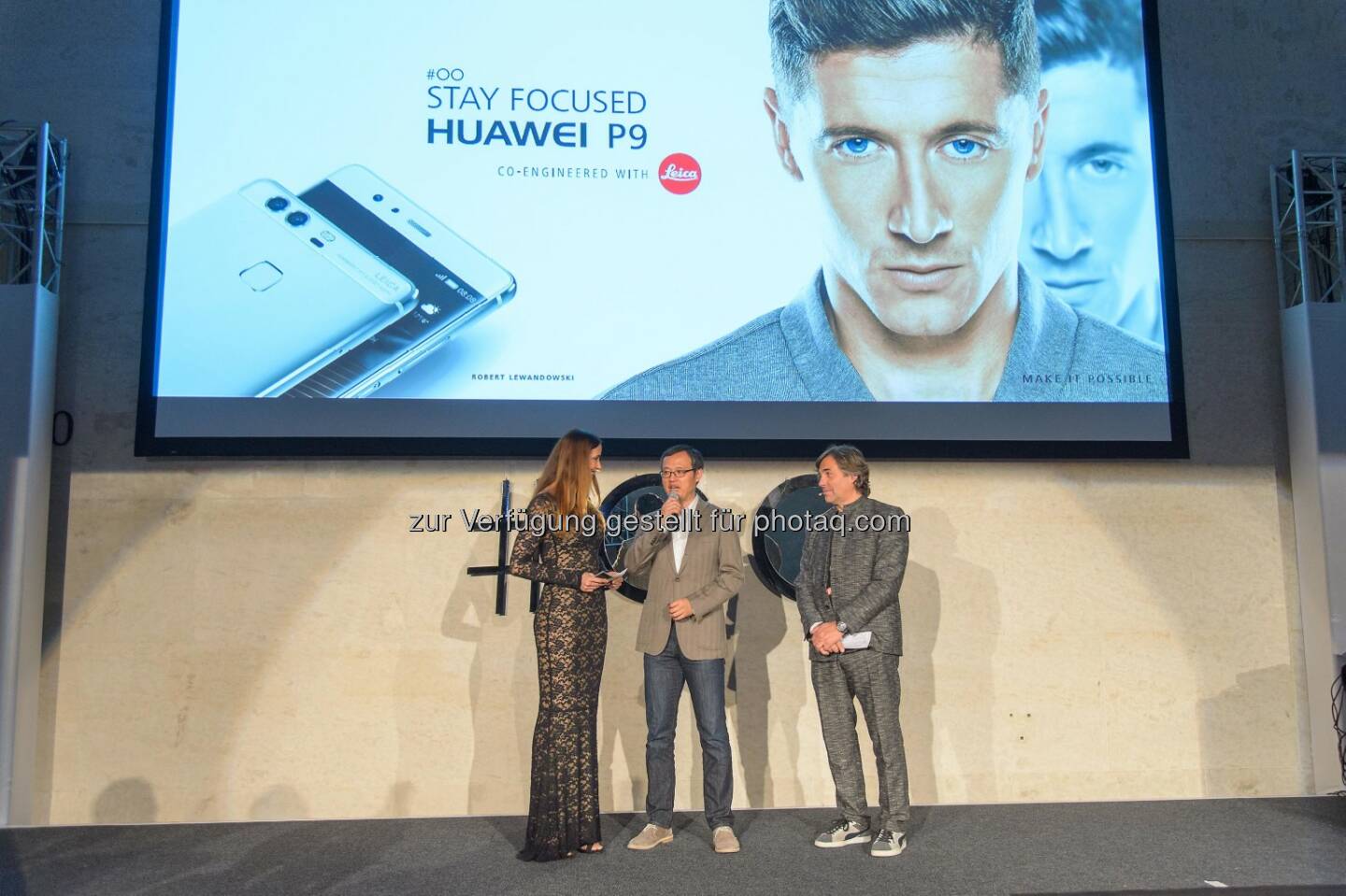 Nina Hartmann (Schauspielerin), Yanming Wang (President of Huawei Consumer Business Group of CEE&Nordic Region), Hubertus von Hohenlohe : Smartphone-Flaggschiff Huawei P9 offiziell in Wien vorgestellt : Fotocredit: ViennaPress / Andreas Tischler