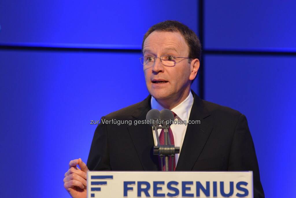 Ulf M. Schneider, Vorstandsvorsitzender von Fresenius : Stabilität und Wachstum: Diese zwei Begriffe kennzeichnen die Entwicklung von Fresenius. : Hauptversammlung der Fresenius SE & Co. KGaA : Gesundheitskonzern bekräftigt Ausblick für 2016, Dividende steigt zum 23. Mal in Folge : © Fresenius SE & Co. KGaA, © Aussender (13.05.2016) 