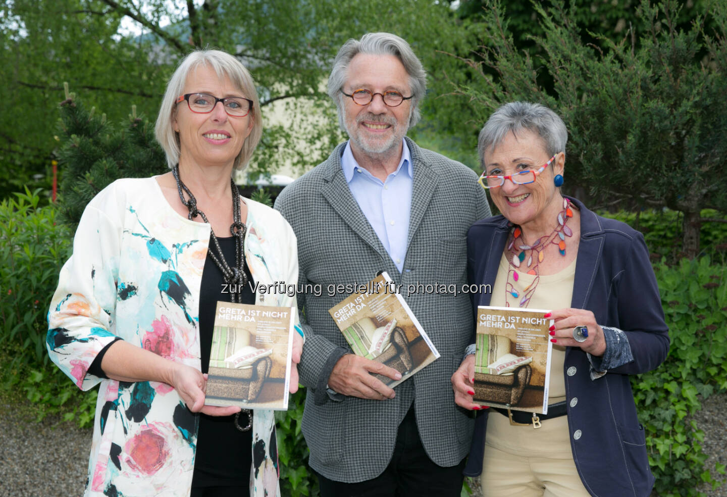 Edith Span (GF), Adi Hirschal (Botschafter), Felicitas Zehetner (Obfrau) : MAS Alzheimerhilfe präsentiert neues Sachbuch „Greta ist nicht mehr da“ - Tagebuchaufzeichnungen eines pflegenden Angehörigen : Fotocredit: honorarfrei/Klaus Mitterhauser