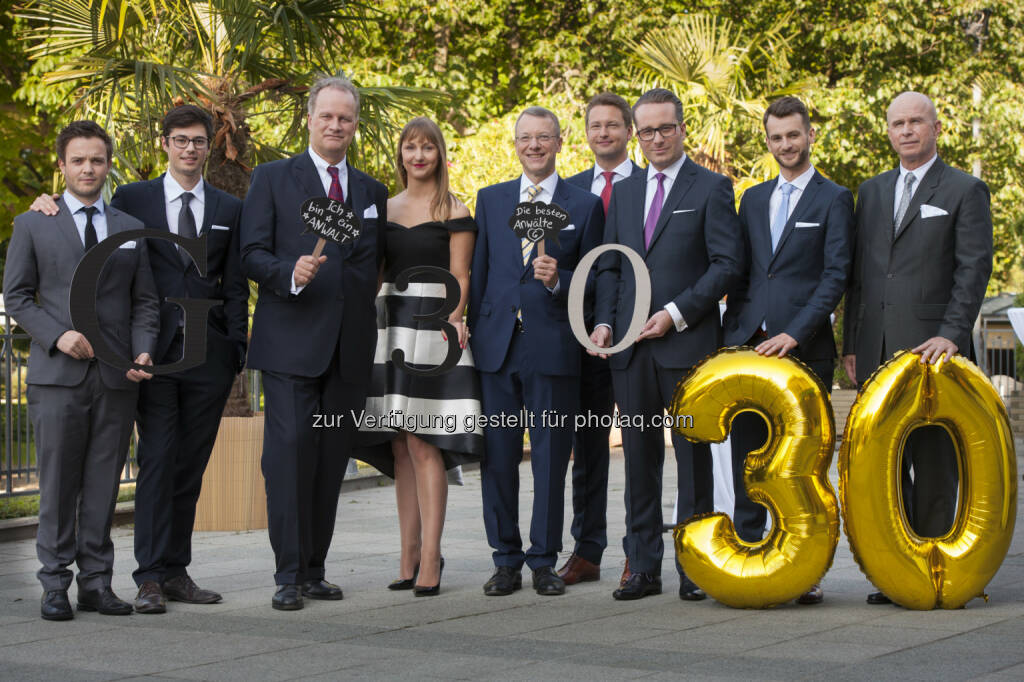 Martin Fuith, Georg Männl, Michael Gabler, Nadine Wimmer, Erich Gibel, Martin Lechner, Maximilian Zirm, David Stockhammer, Dieter Ortner : 30 Jahre im Recht – ein Rück- und Ausblick : Die Immobilienrechtskanzlei Gabler Gibel & Ortner feierte im Wiener Kursalon drei Jahrzehnte ihres Bestehens : Fotocredit: Copyright DIVISION4_IngoFolie, © Aussendung (13.06.2016) 